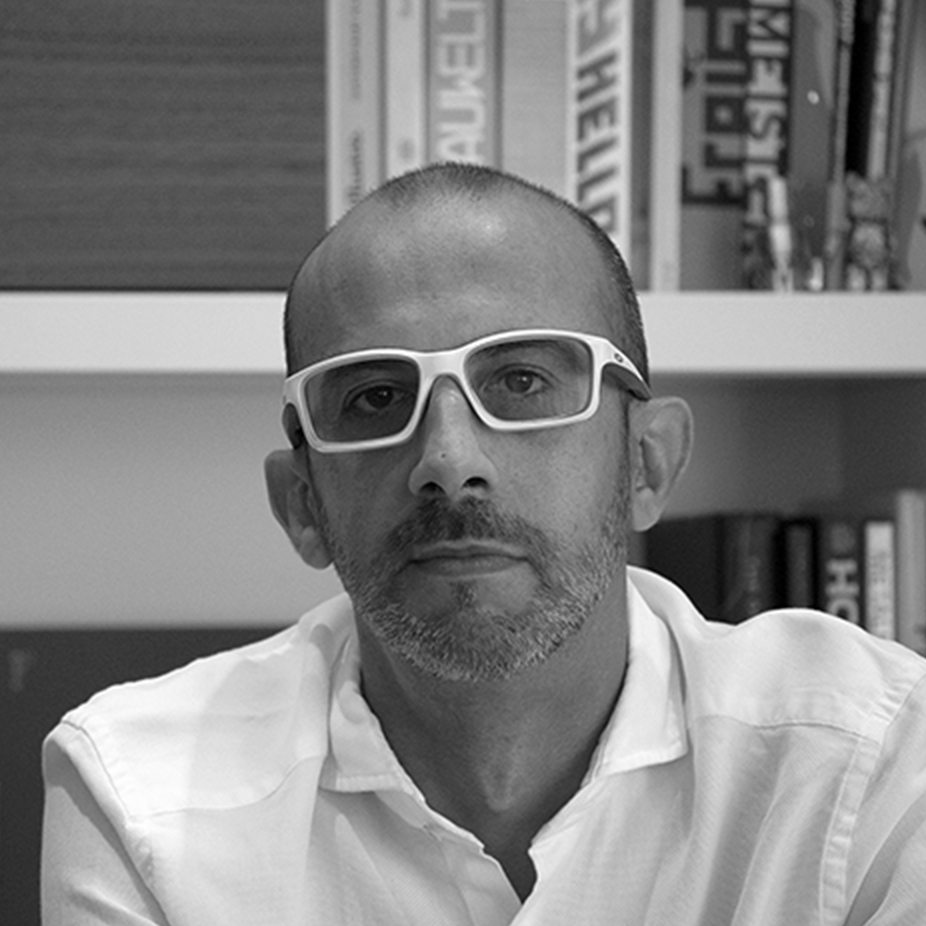 Sergi_Carbonell_bn@2x
