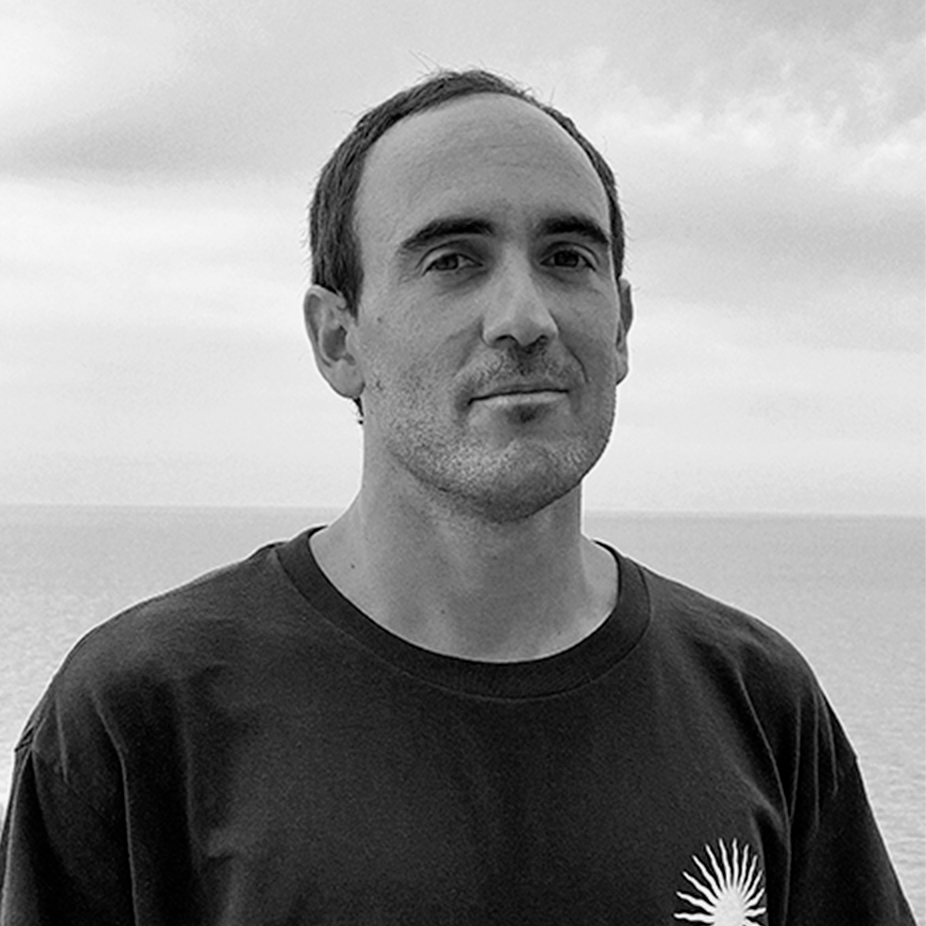 Guillermo Zapiola@2x