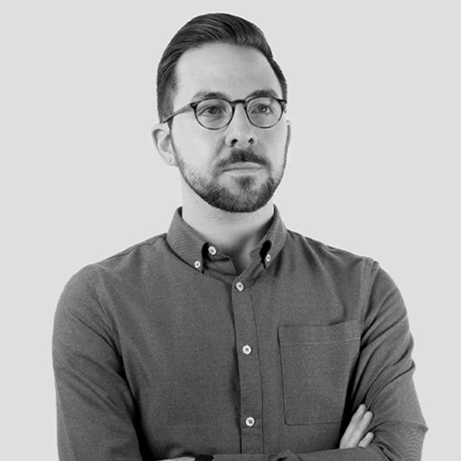 Thomas Squire@2x (1)